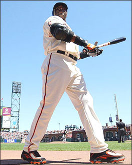BONDS - FOREVER A GIANT!