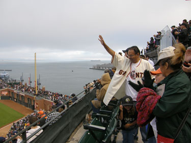 Barry Bonds fans
